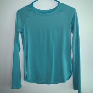 Blue AVIA long sleeve shirt